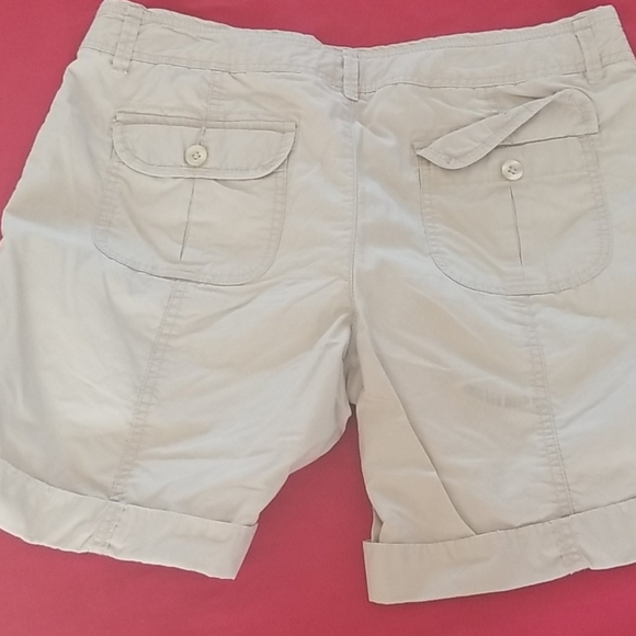 London jean chino shorts - Picture 2 of 3